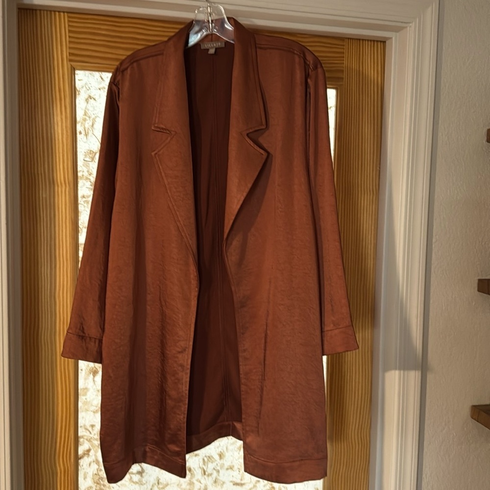 Lilli P Smokers Jacket / blazer.   Super comfortable.